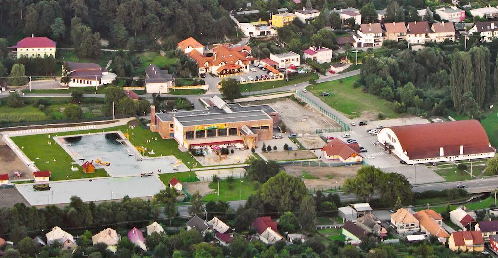Penzion Kastiel Veľky Krtis Εξωτερικό φωτογραφία