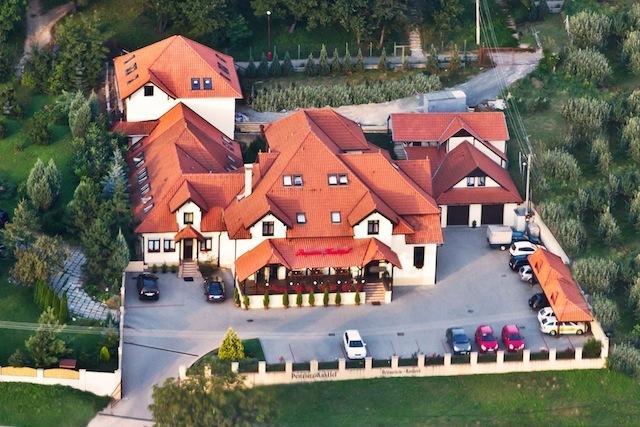 Penzion Kastiel Veľky Krtis Εξωτερικό φωτογραφία